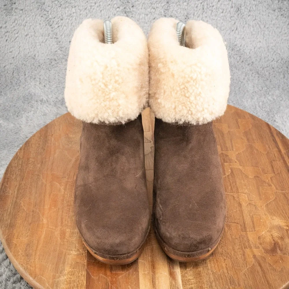 UGG  Women's Lynnea US‎ 5 Fold Over Leather Brown Shearling Cuff Clog Boot